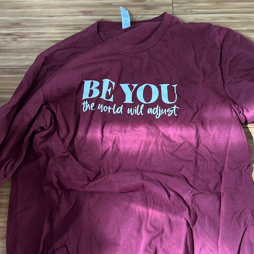 Long sleeve t